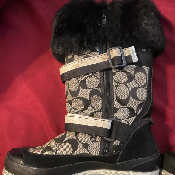 Women’s Coach Marriette logo canvas winter boots - Picture 3 of 13